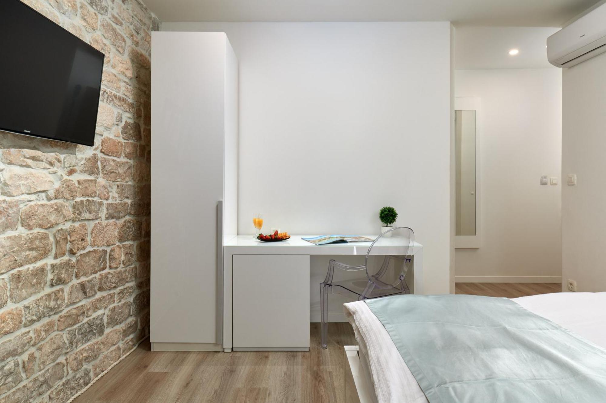 Bernardi Rooms Split Rum bild